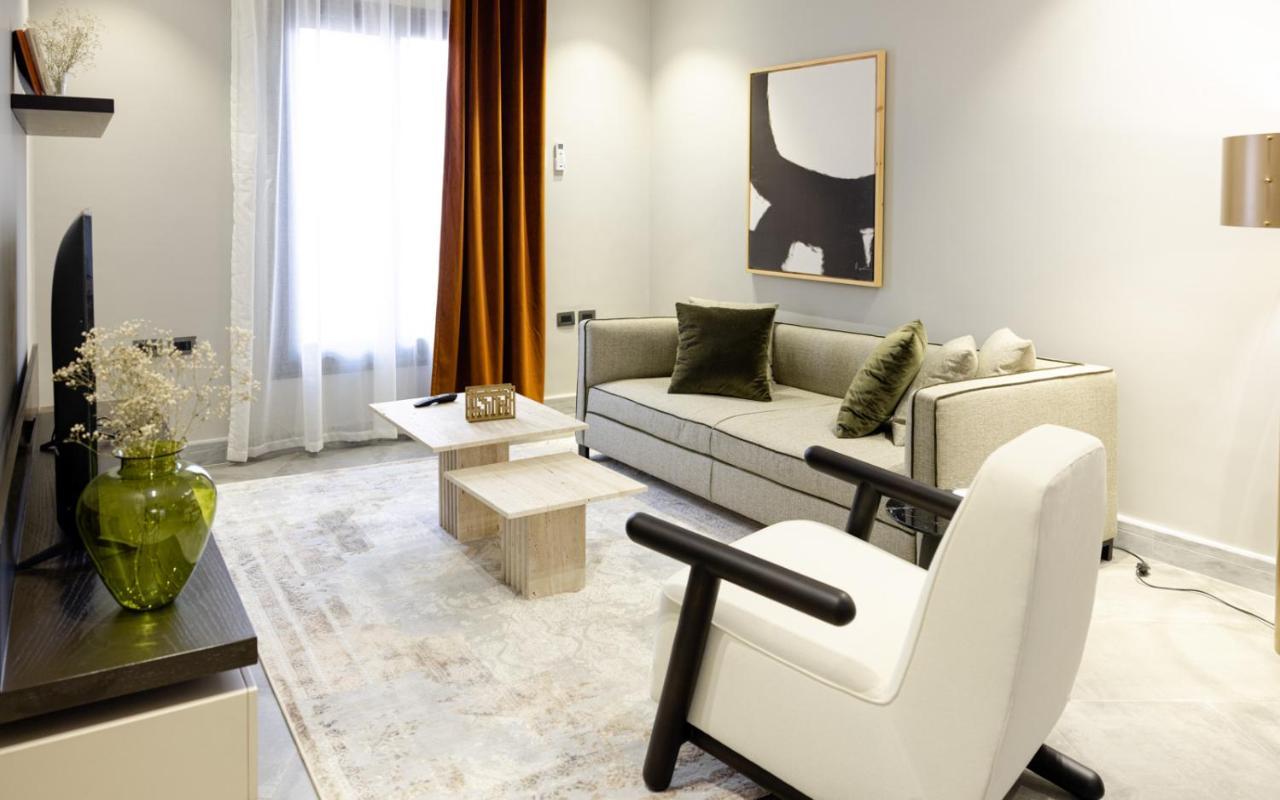 Boutique Nest In New * Caïro